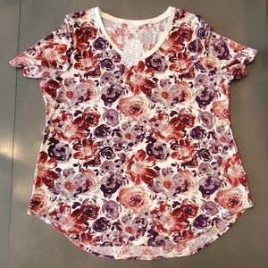 Lularoe Iris V Neck Top